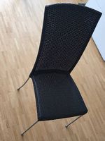 4 Stühle schwarz, geflochten