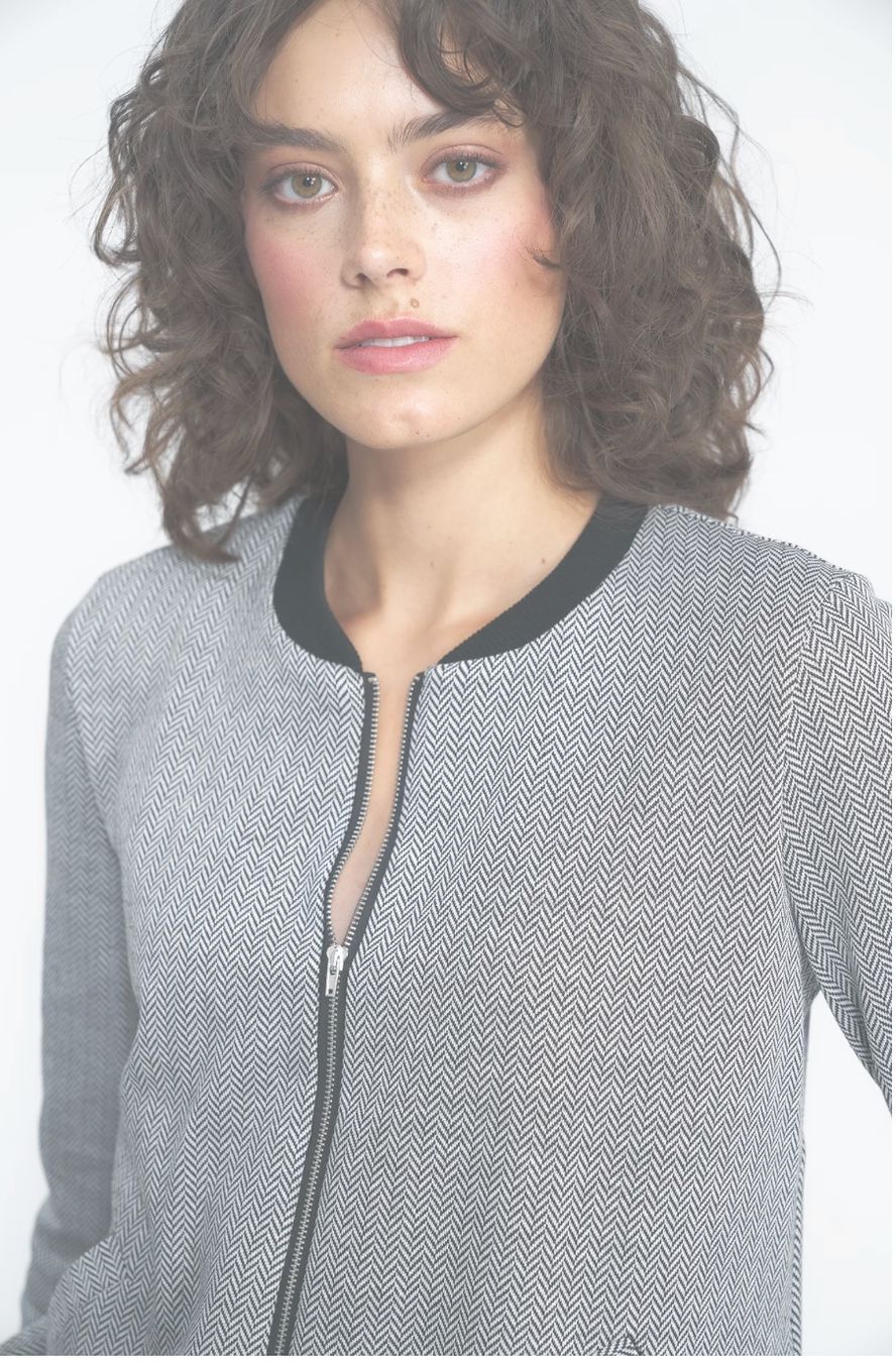 Giacche: Coole Strickjacke im Bomberstil, grau, neu, Grösse 36 – Nuovo e nell'imballaggio originale da Romanshorn venduto da Amorubi 1
