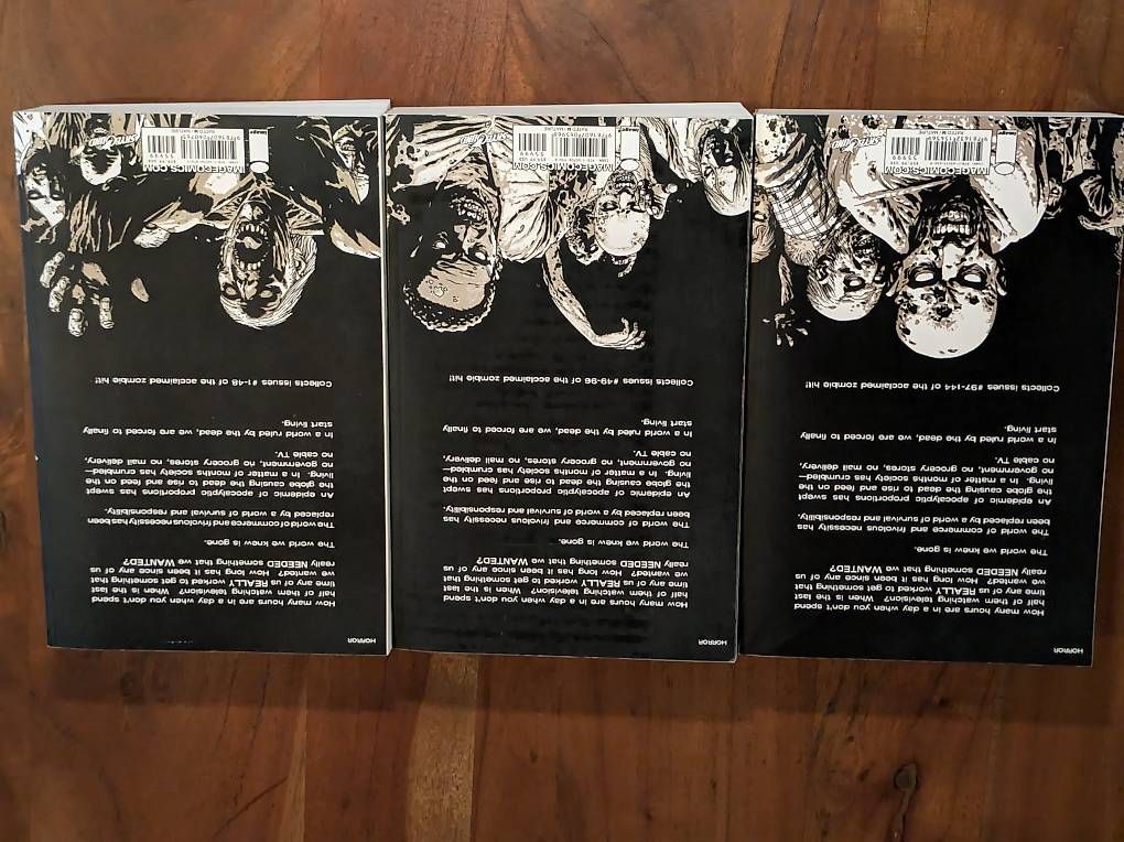 Fumetti: Walking Dead Compendium 1 - 3 (EN) + Here's Negan – Usato da Zürich venduto da leporte 2
