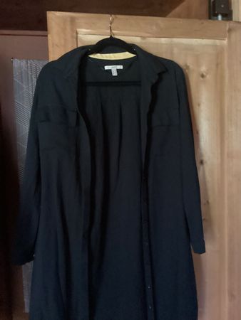 Schönes ungetragenes Hemdkleid von Esprit