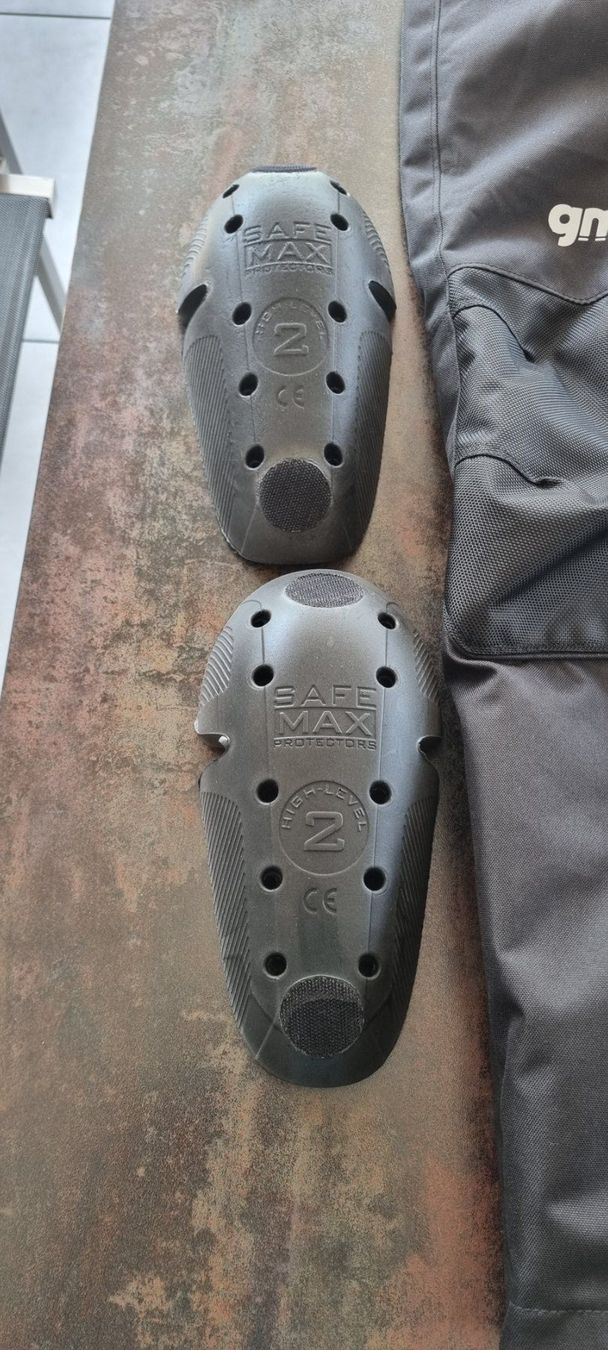Pantaloni: gms Motorradhose Damen – Usato da Pfeffikon LU venduto da Andy1969 1