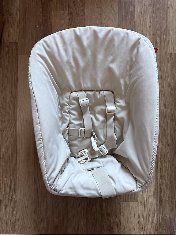 Seggioloni: Tripp Trapp Newborn Set Stokke  – Usato da Berg TG venduto da LilBobaa