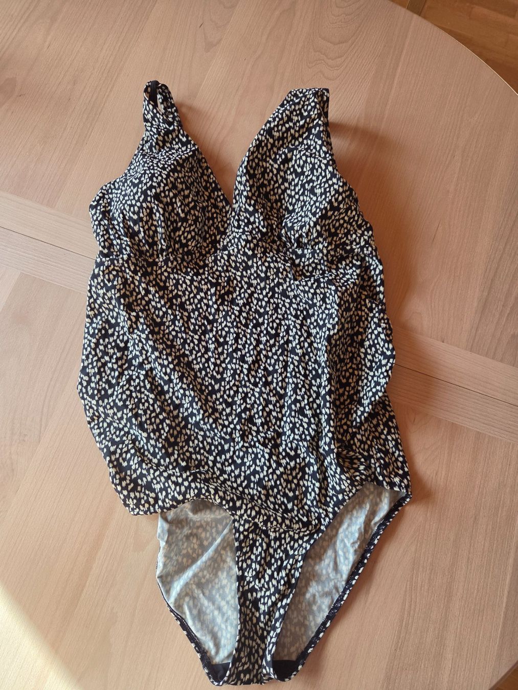 Badekleider & Bikinis: Umstandsbadekleid – Gebraucht aus Lobsigen von Ramseier87