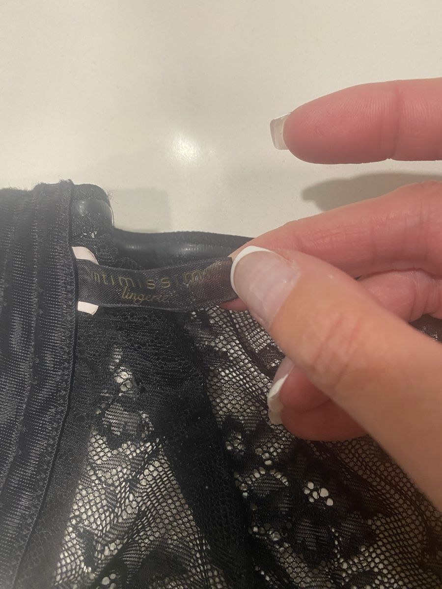 Intimissimi Top: Schwarzes Samt Bustier mit Spitze, Grösse S, Intimissimi – Nuovo (secondo la descrizione) da Jona venduto da Prada1969 4
