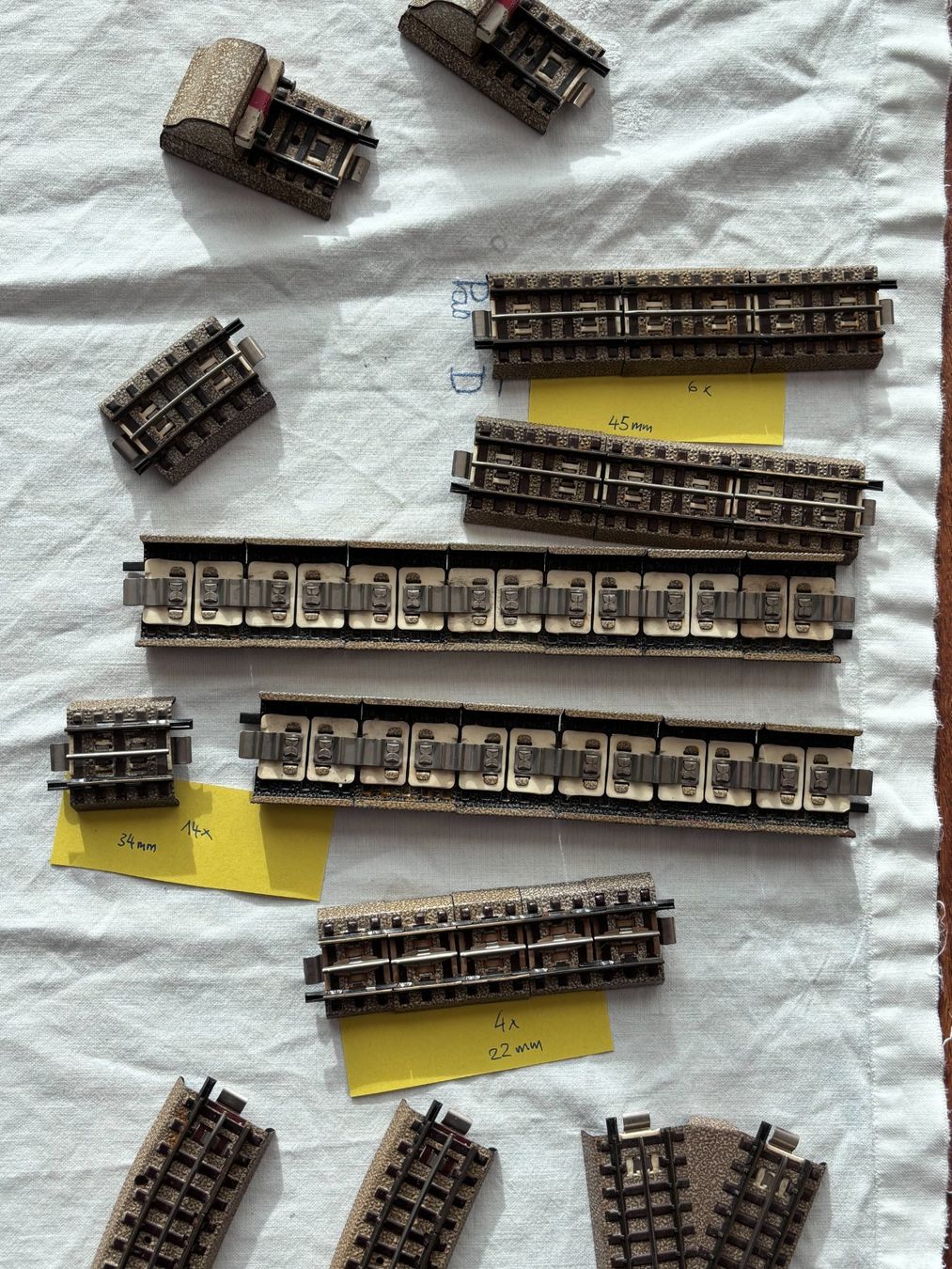 Märklin Modelleisenbahnen: Märklin Geleise – Gebraucht aus Orpund von Shivatiger 7