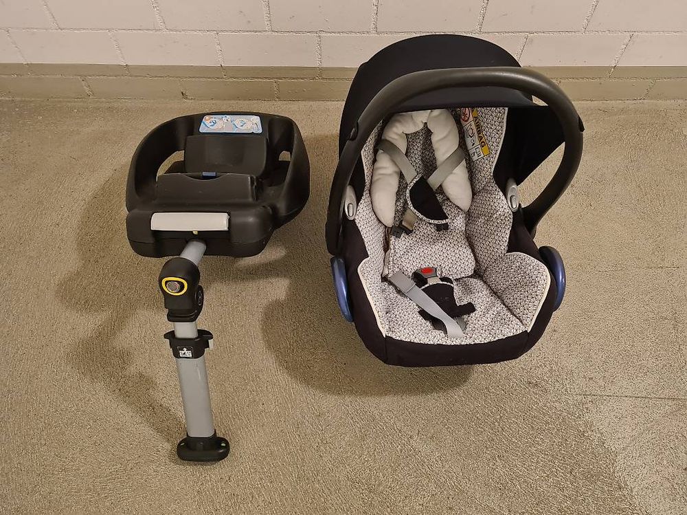Maxi-Cosi Sièges auto: Maxi Cosi mit isofix – D'occasion à Oberhasli par salvifin