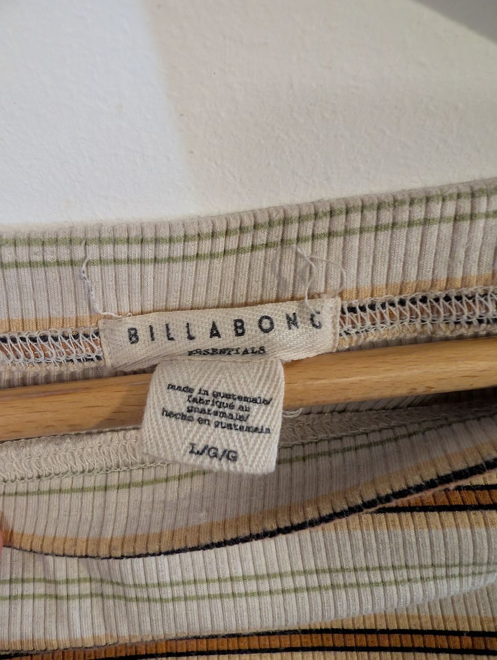 Billabong Röcke: Billabong Minirock gestreift L – Gebraucht aus Unterengstringen von Freeskier02 2