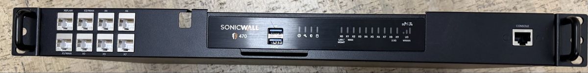 Sonicwall Pare-feu: SonicWall TZ-470 mit Rackhalterung – D'occasion à Eich par Mnuetzi