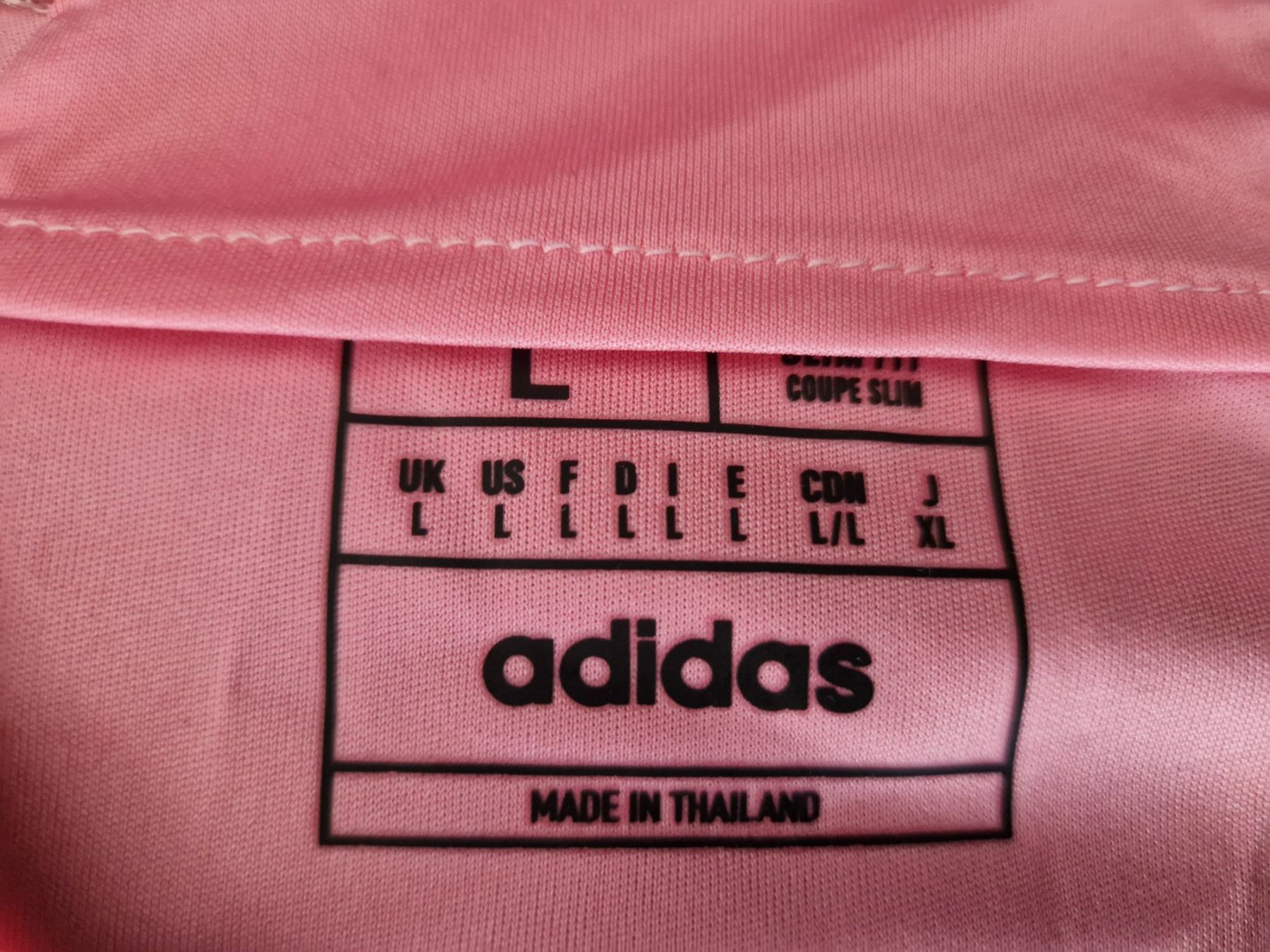 Adidas Canottiere & Pantaloni: Maillot Inter Miami Neuf Adidas – Nuovo e nell'imballaggio originale da Villars-sur-Glâne venduto da Mark_988 2