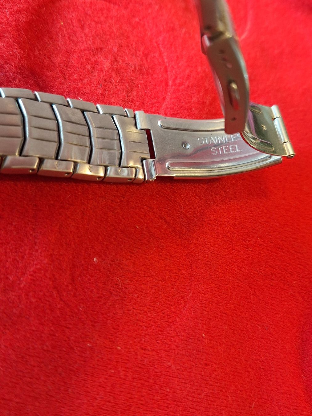 Swatch Orologi: Schöne Swatchuhr – Usato da Genolier venduto da Antoine30 3
