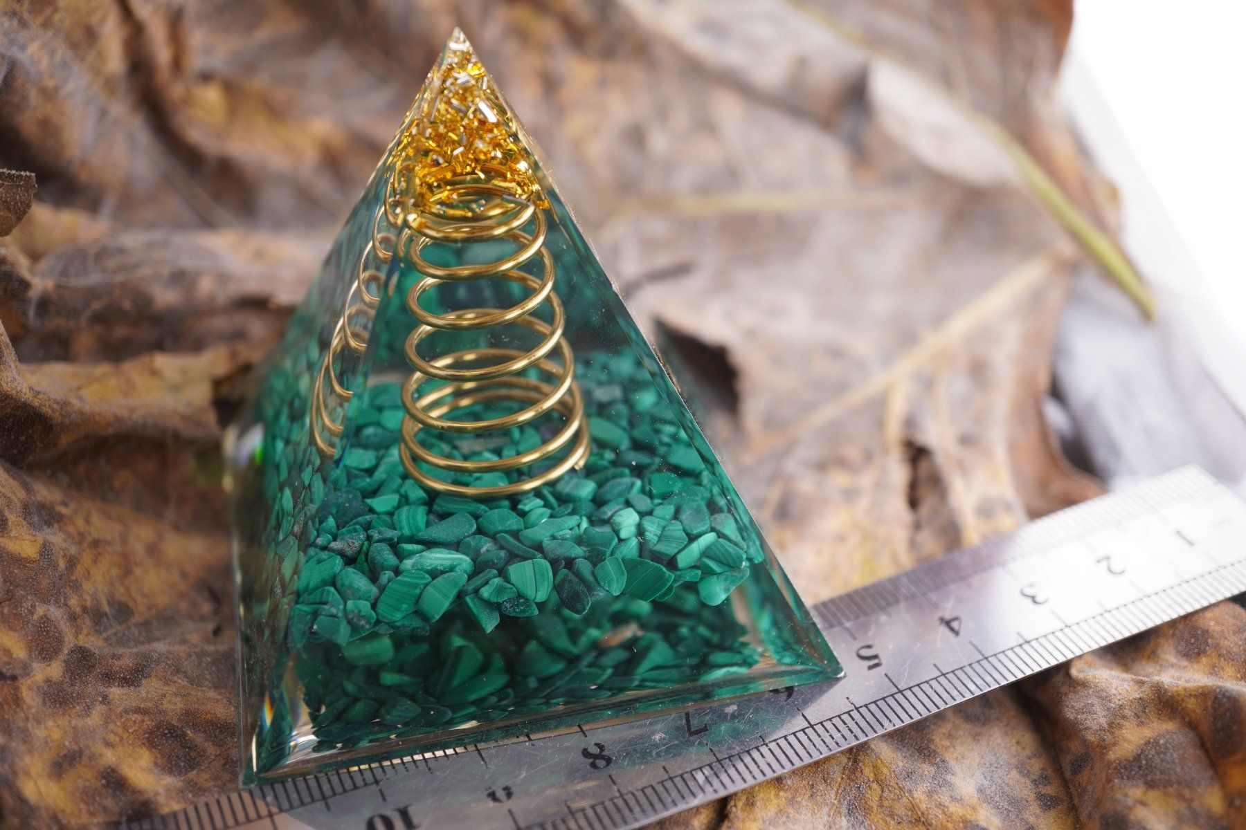 Minerali & Pietre curative: Orgonit Pyramide Malachit   Räumung    (1) – Nuovo e nell'imballaggio originale da Eschenbach SG venduto da topstone 6