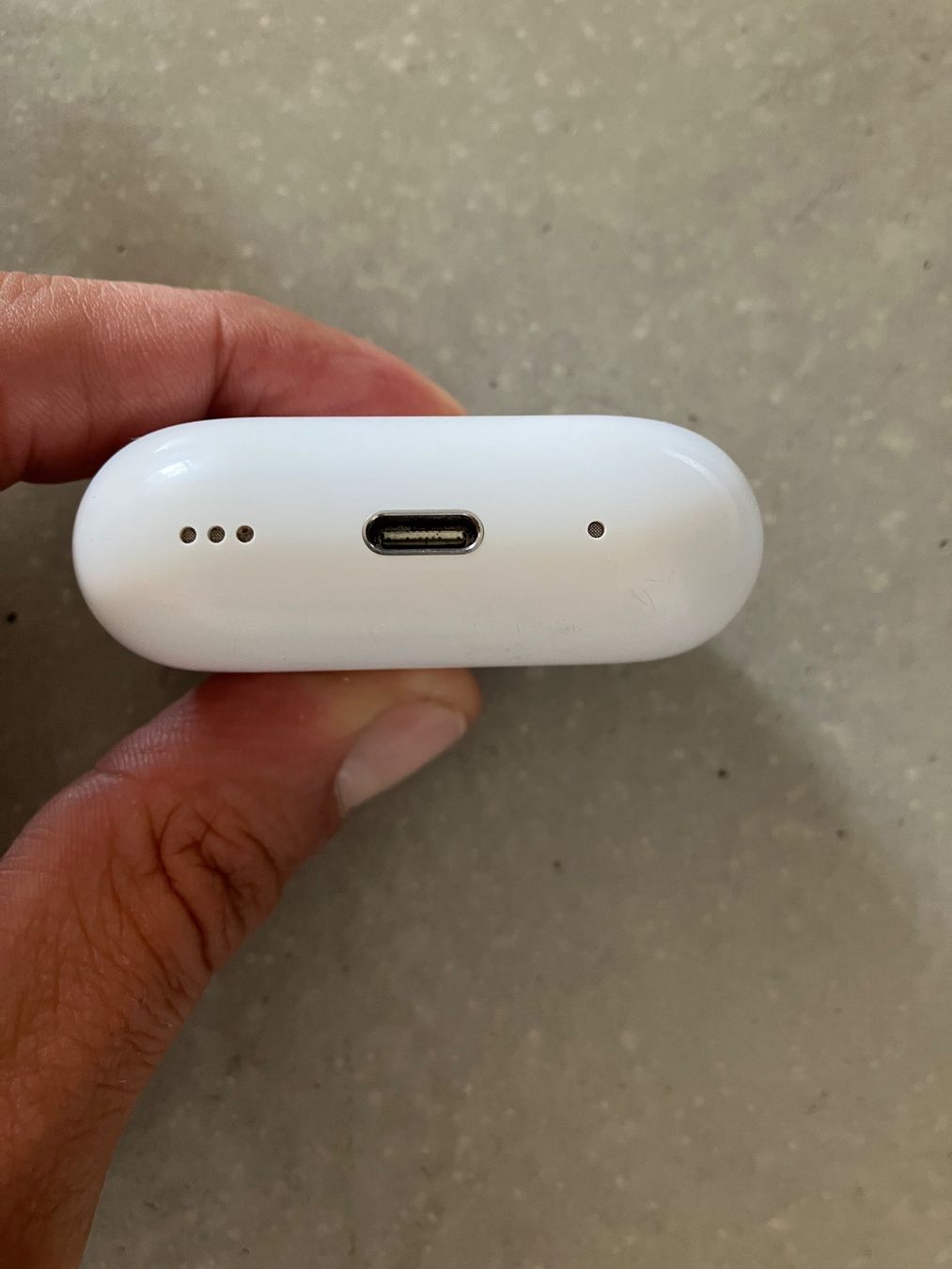 Apple Casques audio: APPLE AIRPODS PRO 2 Case – D'occasion à Lausanne par mr.v 8
