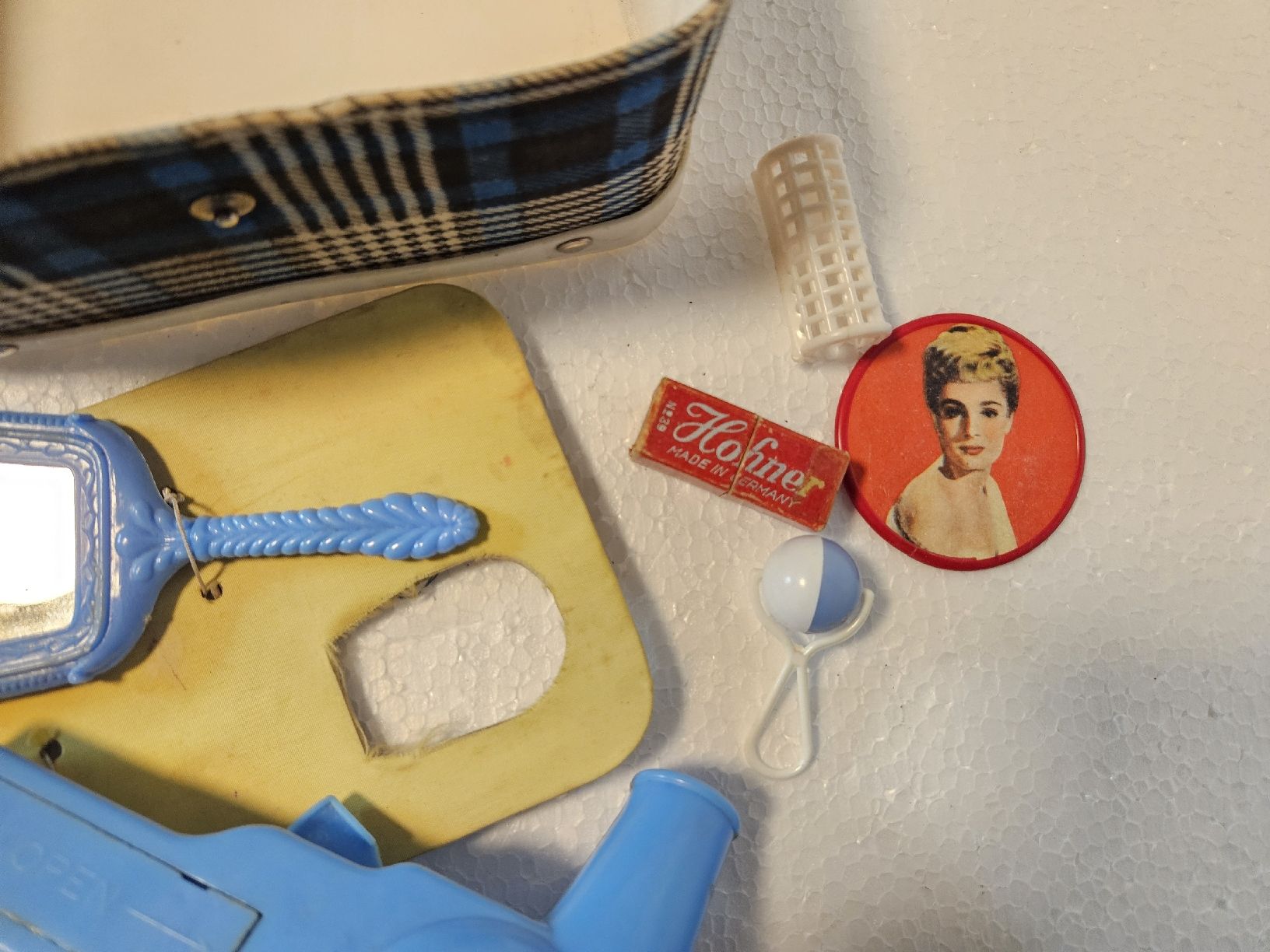 Giocattoli: Puppenfriseur Koffer – Usato da Haslen GL venduto da Sandra40 4