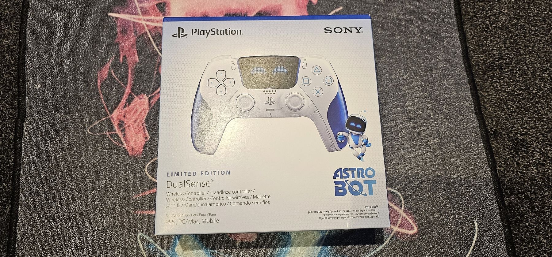 Sony Controller: PS5 DualSense Wireless Astro Bot Limited Edition OVP – Nuovo e nell'imballaggio originale da Turbenthal venduto da Roofman28