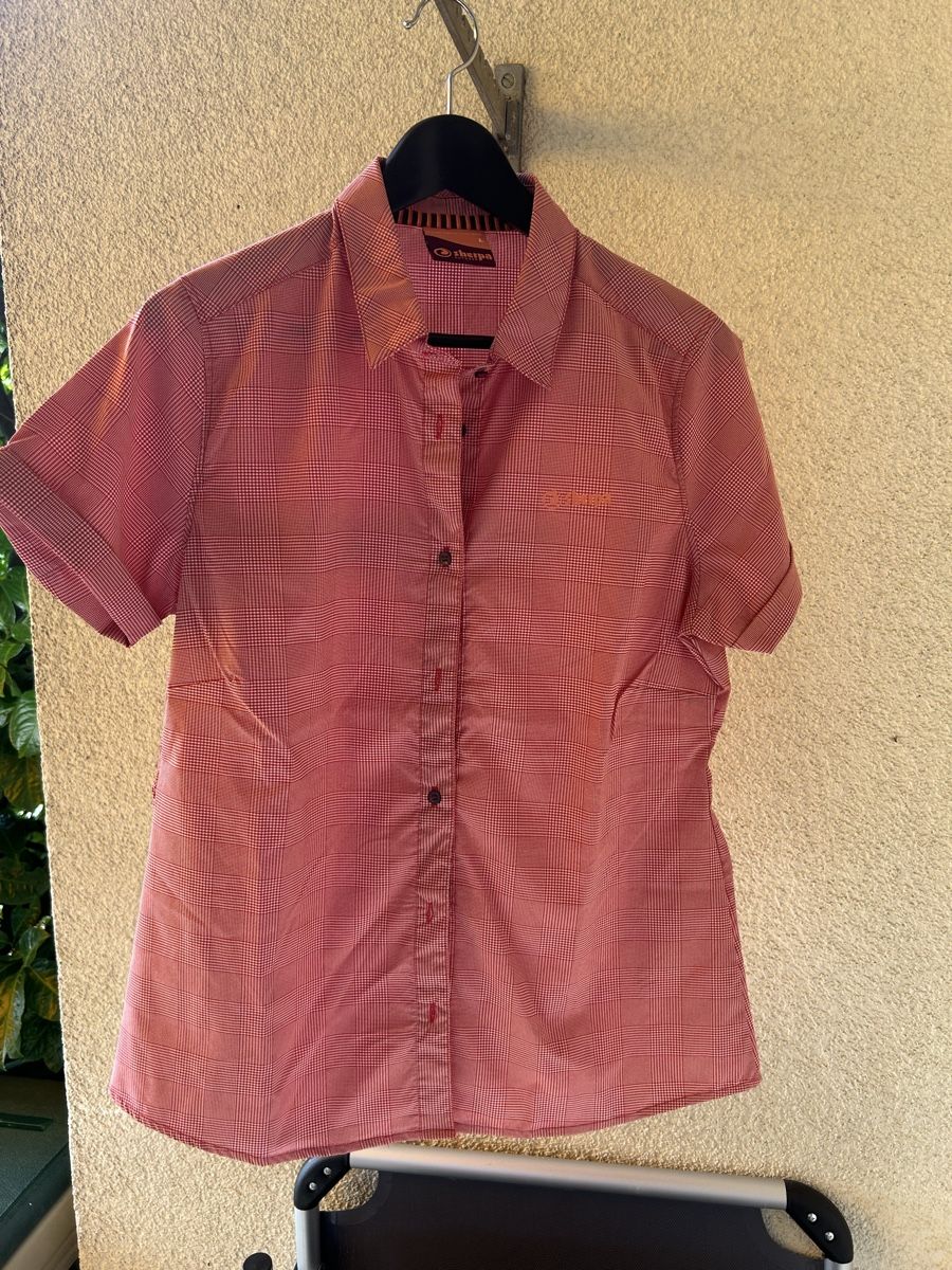 Blusen: Bluse – Neu (gemäss Beschreibung) aus Richterswil von solisoli5