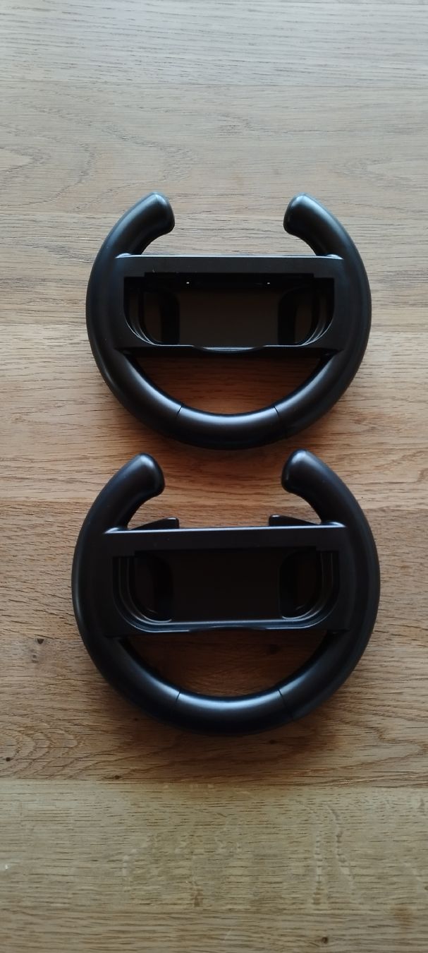 Nintendo Laufwerke & Adapter: Switch Joy-Con Lenkrad Paar – Neu (gemäss Beschreibung) aus Schönholzerswilen von Levels8