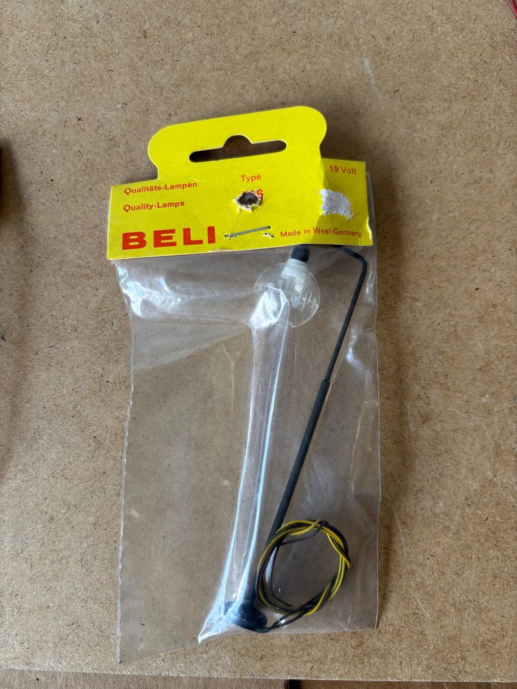 Modelleisenbahnen: Beli-Beco 101961 Peitschenlampe – Neu und originalverpackt aus Hauterive NE von eriamch