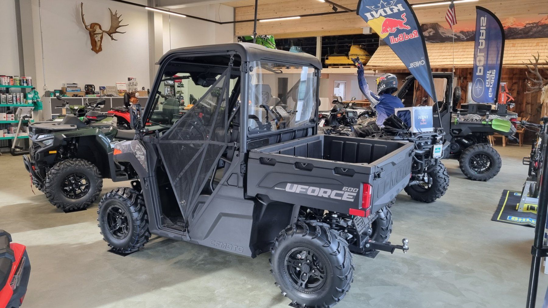 Cf Moto ATV / Quad: CF Moto UForce 4x4 600EFI – Nuovo (secondo la descrizione) da Trimmis venduto da 0004 8