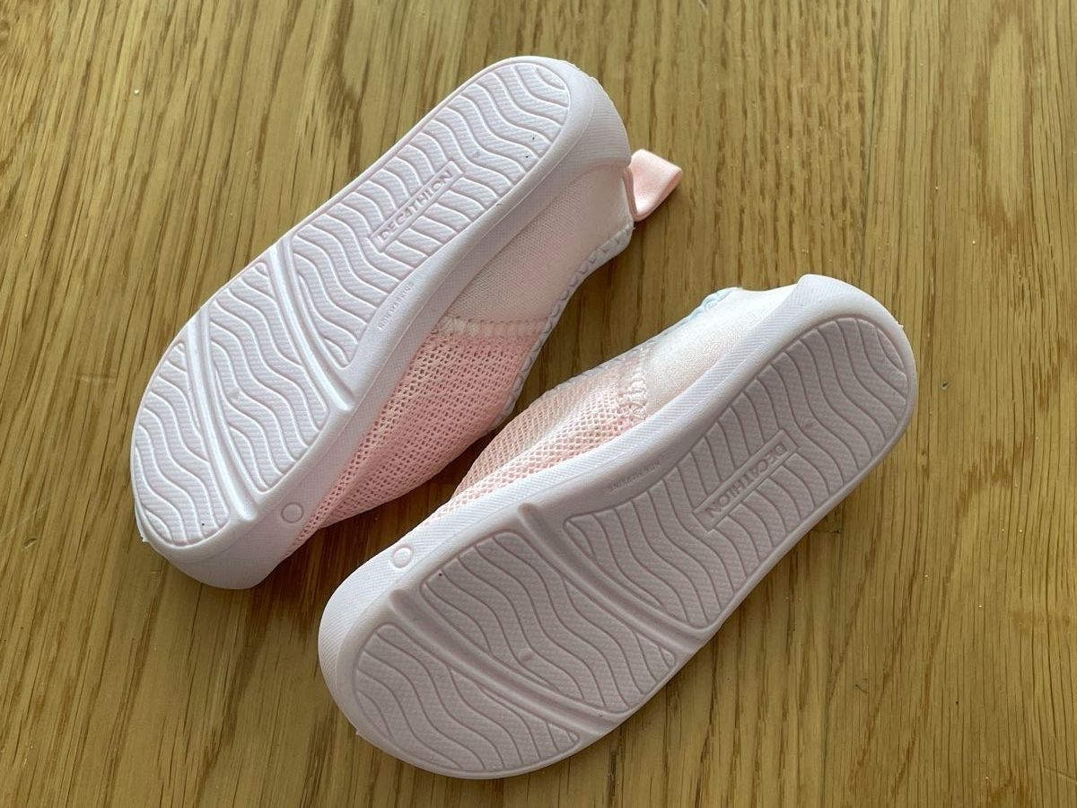 Scarpe per ragazze: Wasserschuhe Grösse 20 – Usato da Kloten venduto da SayBosch 3