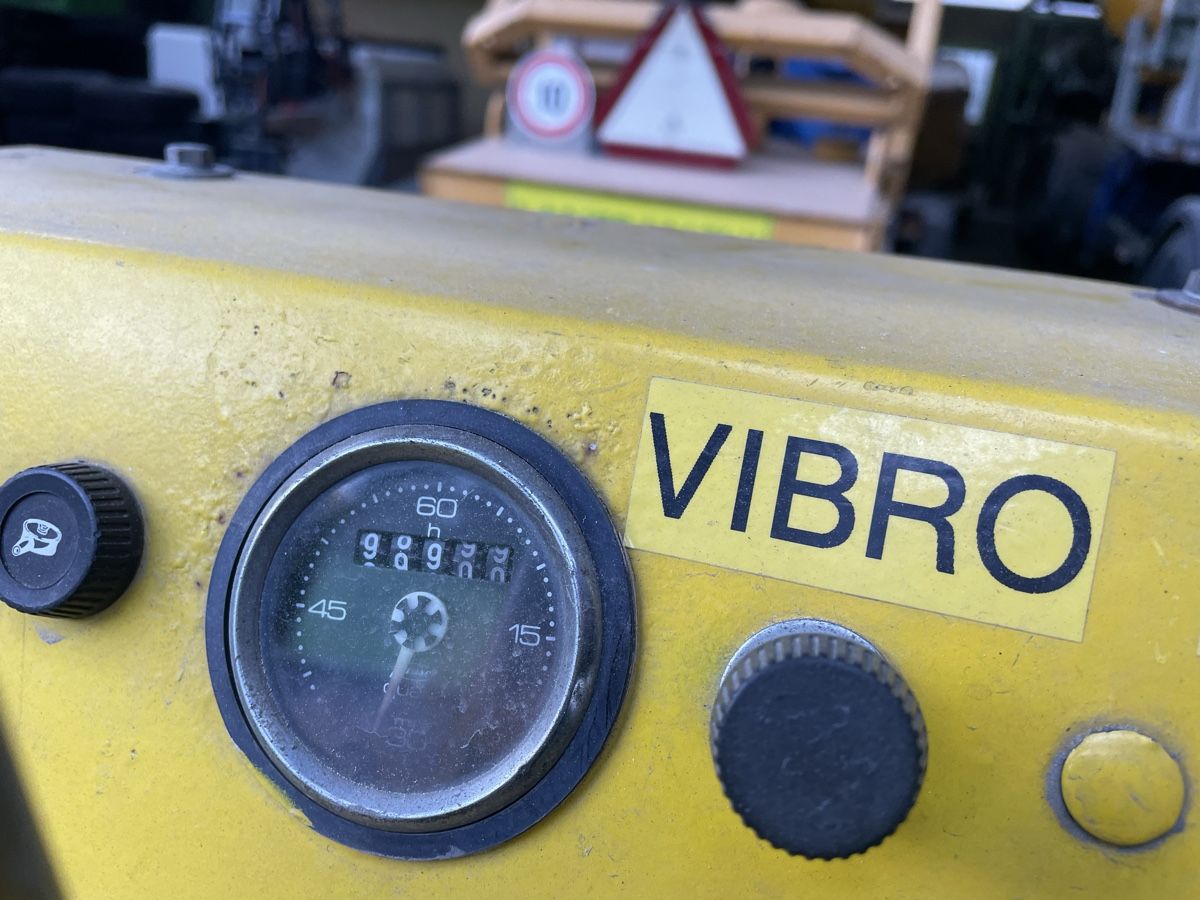 Bomag Tutte le macchine: Rullo vibrante DTV-213 H Walze – Usato da Poschiavo venduto da kuks01 2