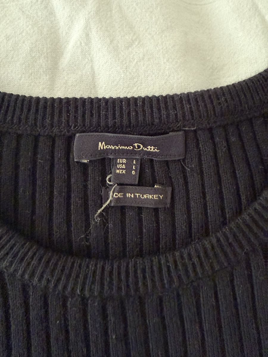 Massimo Dutti Pulls & Sweat-shirts: Massimo Dutti Pullover Black Super Soft – D'occasion à Zürich par jus_sw7l 3