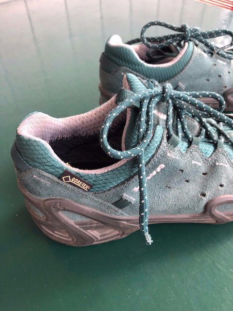 Lowa Scarpe per ragazze: Leichter Wanderschuh, LOWA – Usato da Zürich venduto da Baumgarten05 2