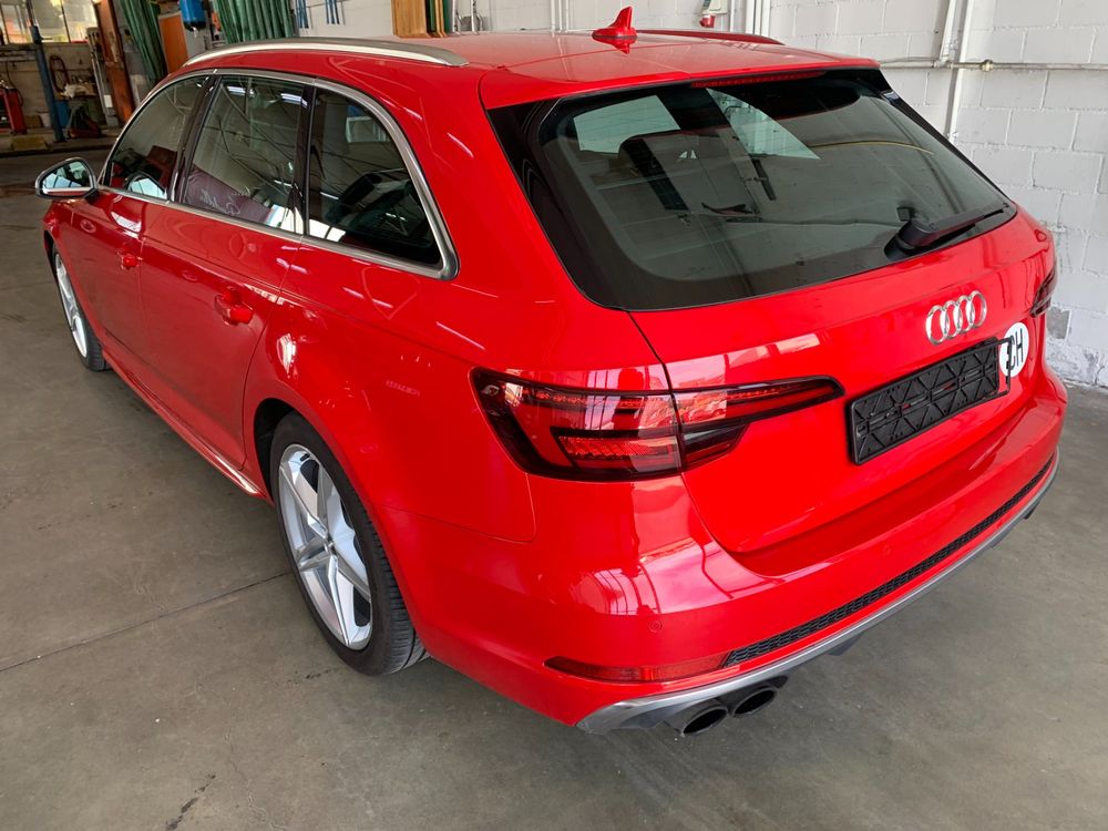 Audi s4 avant 3.0 tfsi quattro