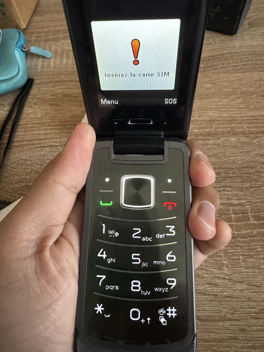 Motorola Telefoni cellulari / Smartphones: Motorola Gleam – Usato da Vevey venduto da Eiden77 8