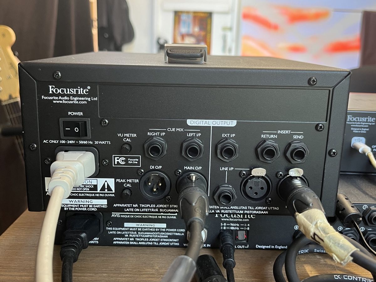 Focusrite Amplificateurs: Focusrite ISA One preamp – D'occasion à Sion par  2
