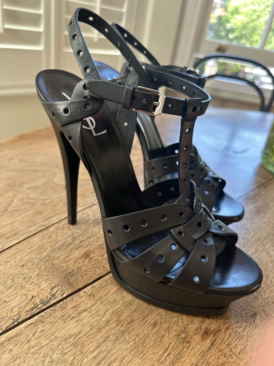 Saint Laurent Scarpe da donna: Tribute Platform Sandals von Top-Designer Saint Laurent – Usato da Schlieren venduto da lha_c6g7 1