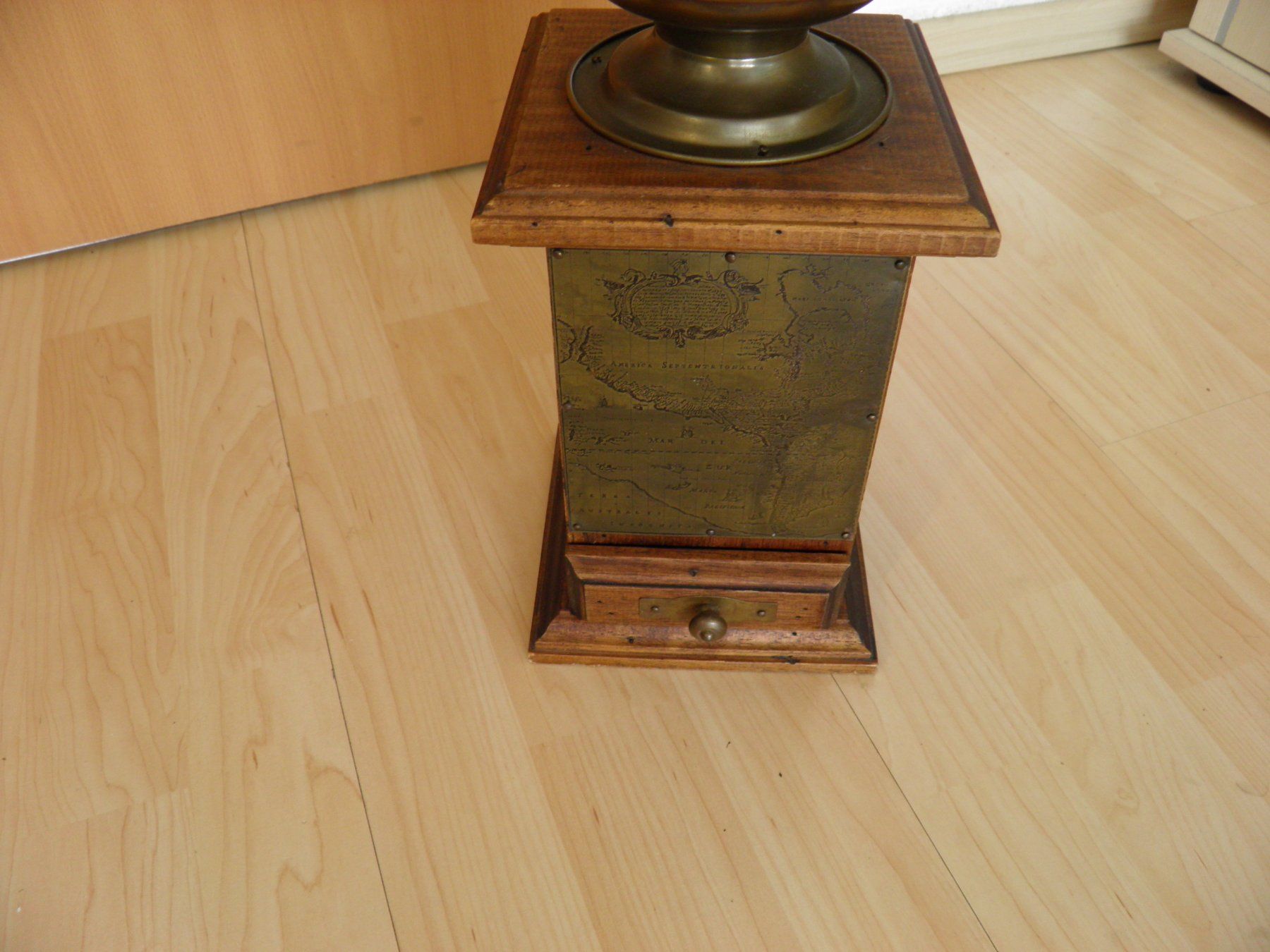 Elettrodomestici da cucina: Vintage Kaffeemühle – Usato da Triesen FL venduto da Trigon 1