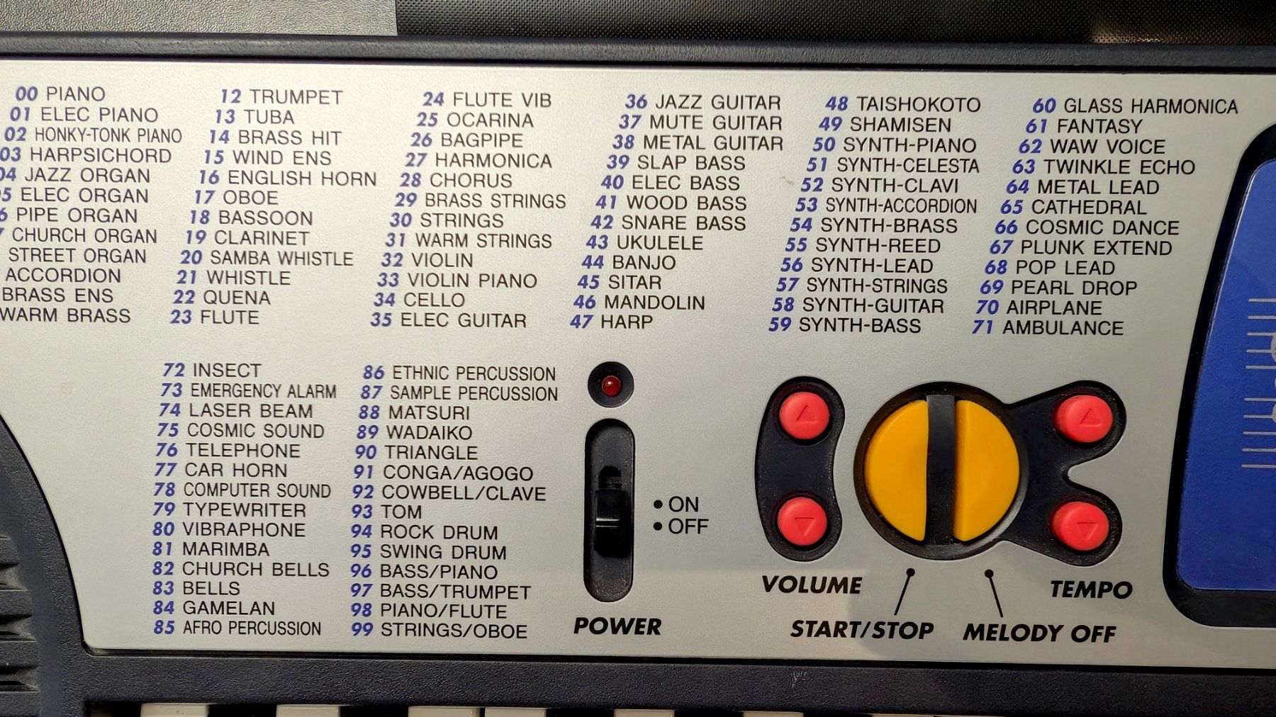 Casio Strumenti musicali: Kinder-Keyboard von Casio mit Rhythmus-Computer ab Fr. 1.- – Usato da Adliswil venduto da Ray3 2