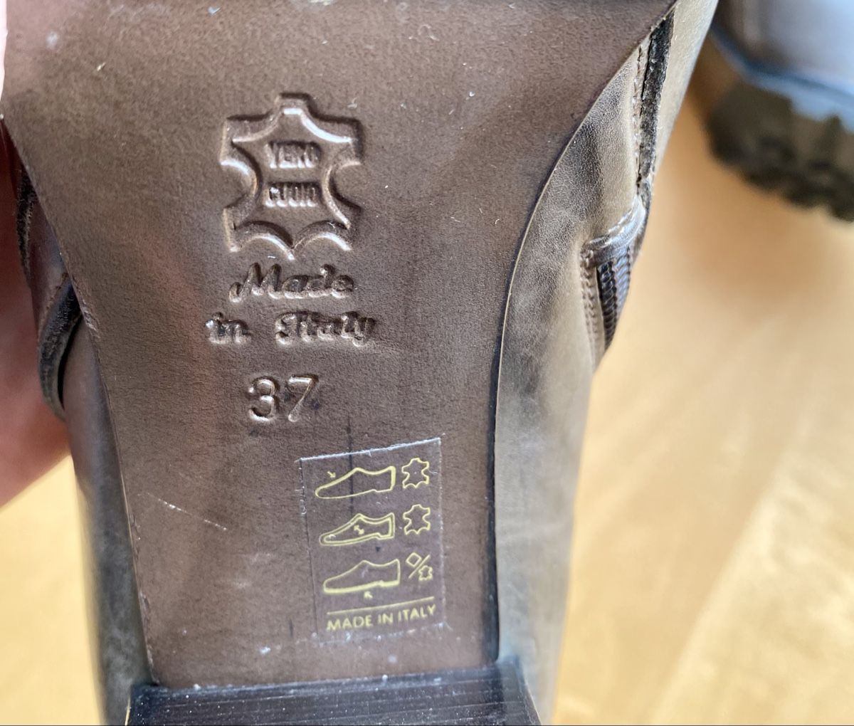 Benci Brothers Damenschuhe: Stiefelette Leder BENCI BROTHERS – Gebraucht aus Eglisau von Lara0 2