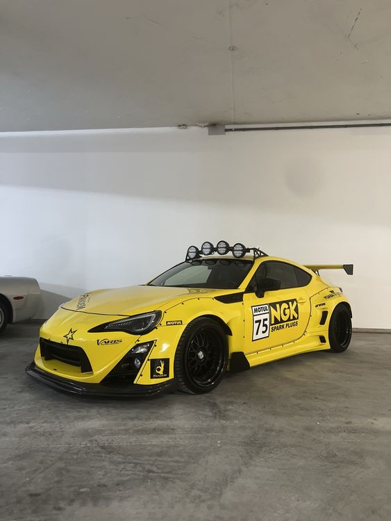 Toyota GT86 Turbo Rocket Bunny frisch ab MFK