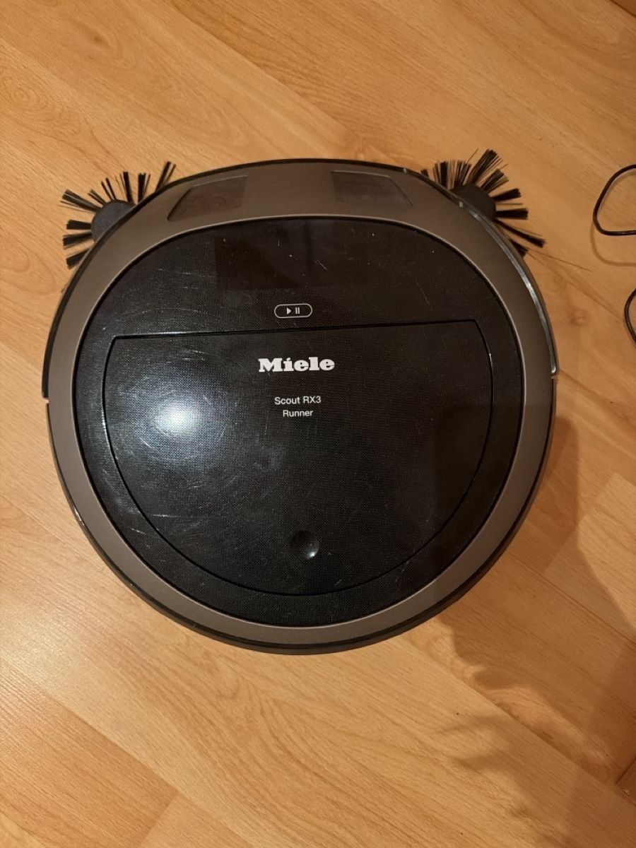 Miele Aspirapolveri & Accessori: Robot aspirateur Miele  – Usato da Villargiroud venduto da nat_7xqt