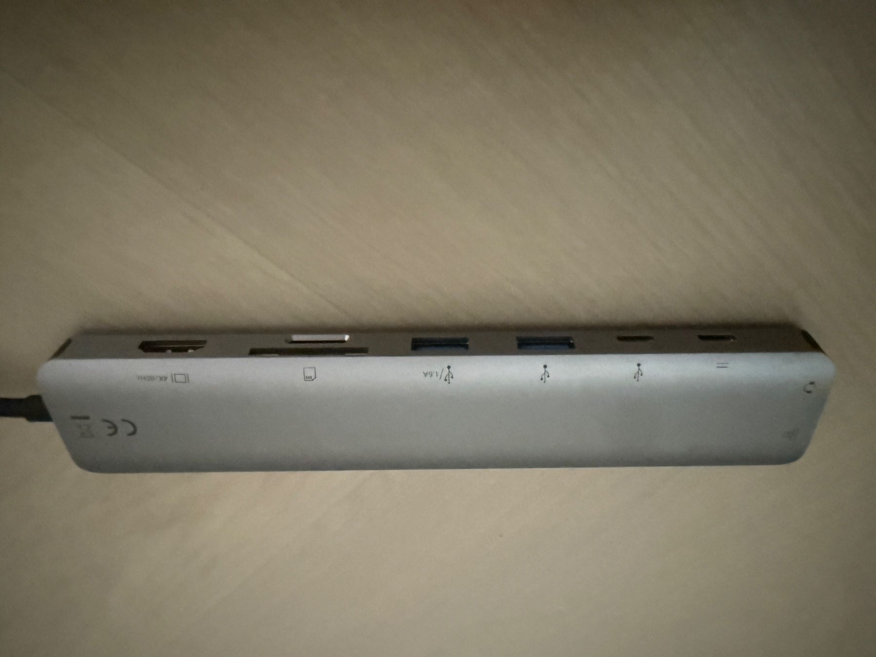 Docking station: Digitec USB-C-8-Port Hub / Dockingstation – Usato da schaffhausen venduto da verkauferZH 1