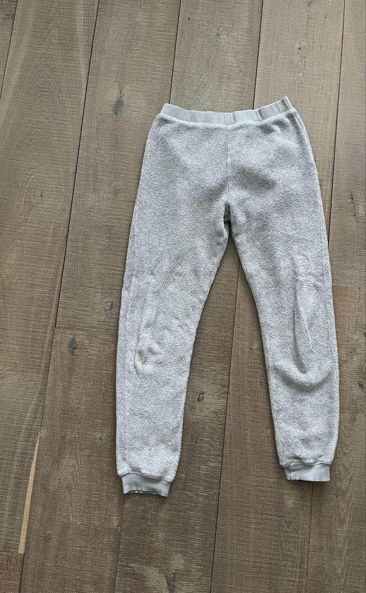Yes Or No Pantaloni: Trainerhose grau Plüsch Gr. S/M – Nuovo (secondo la descrizione) da Winterthur venduto da ale_2z22