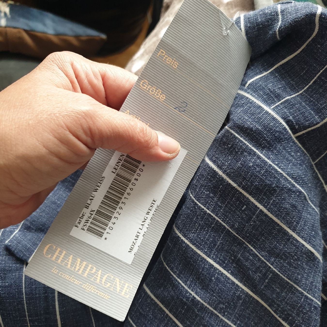 Vestiti: Champagne neues Kleid Gr. 2 – Nuovo e nell'imballaggio originale da Frenkendorf venduto da Moon111 4