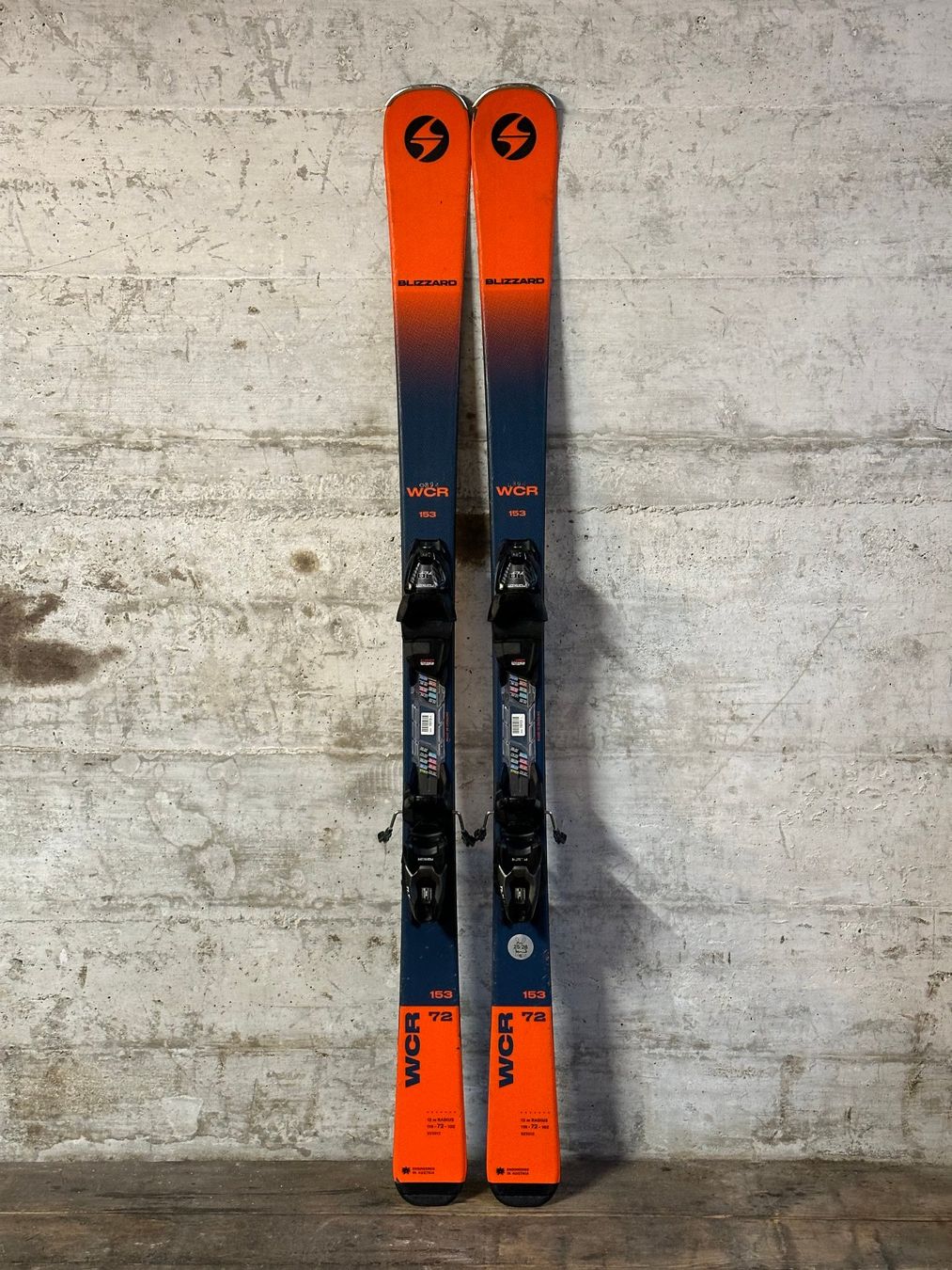 Blizzard Skis: Blizzard WCR Ski 153CM 2023 – Gebraucht aus Emmenbrücke von karkarkar