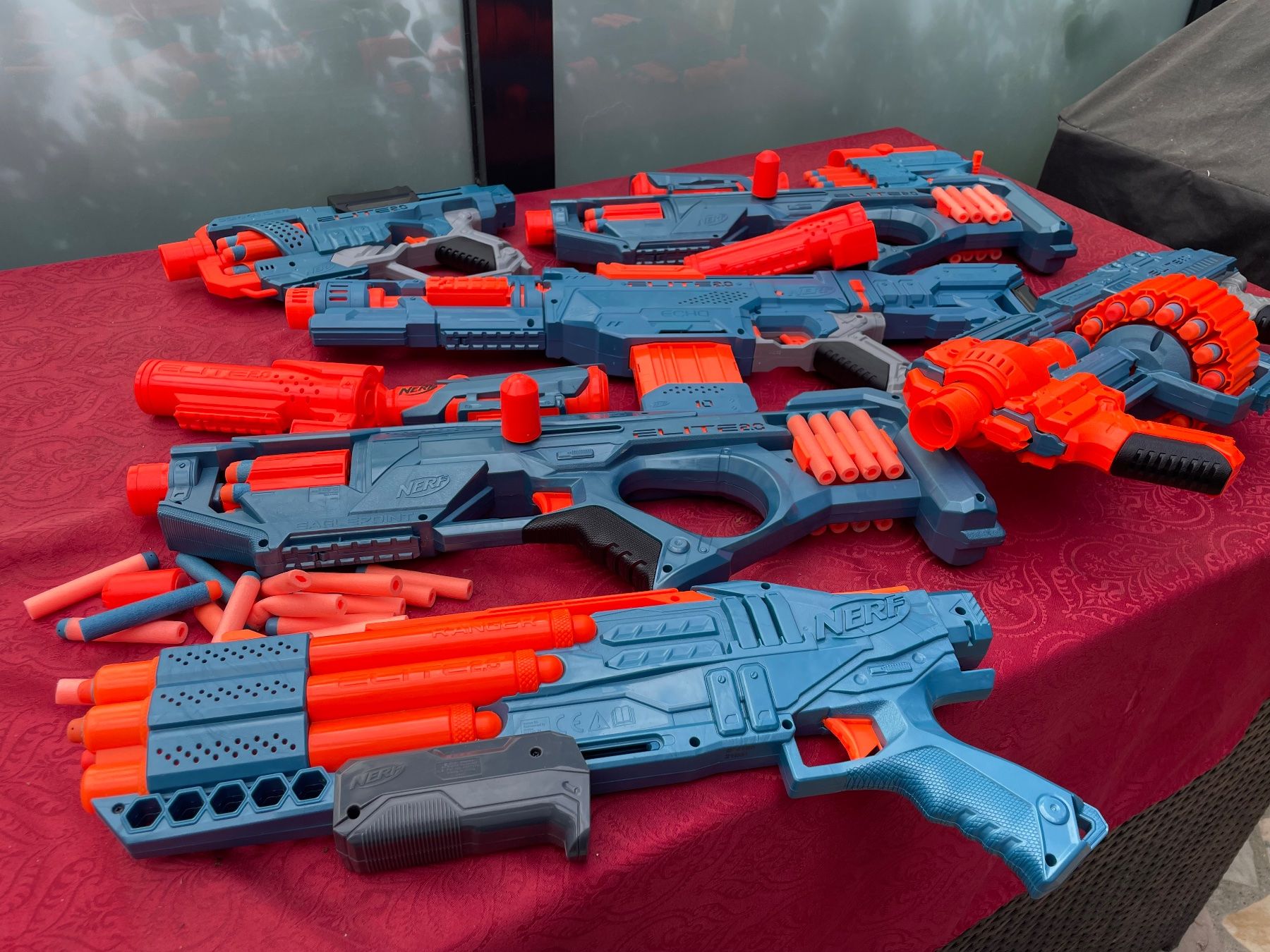Nerf Jouets: Nerf Elite 2.0 Sammlung 7 Blaster u viele Darts /Top – D'occasion à Bergdietikon par antovale 1