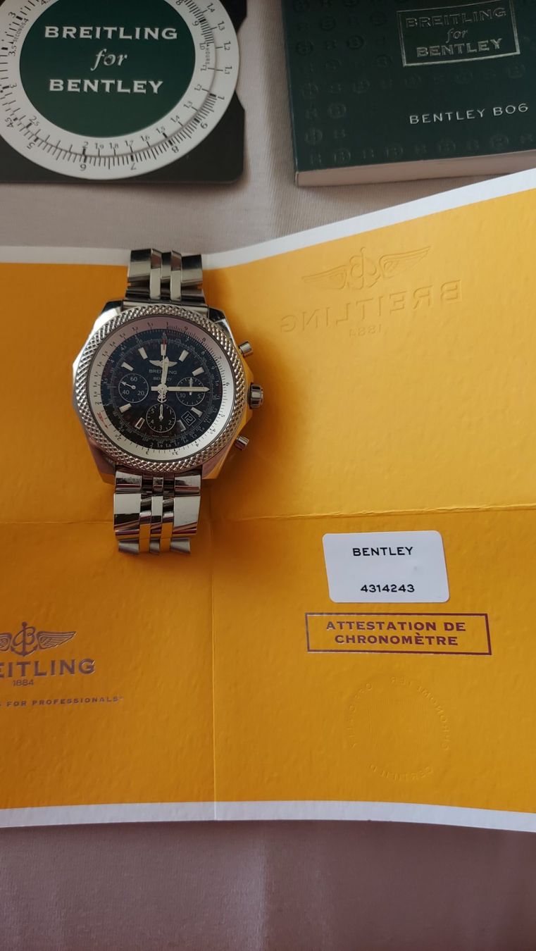 Breitling Orologi: Wunderschöne Breitling for Bentley B06 - Schnäppchen!!! – Usato da Aarau venduto da ruv_2d9p 3