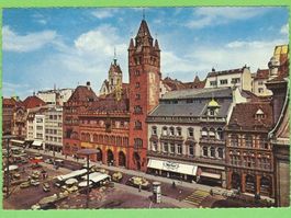 Basel, Rathaus und Marktplatz