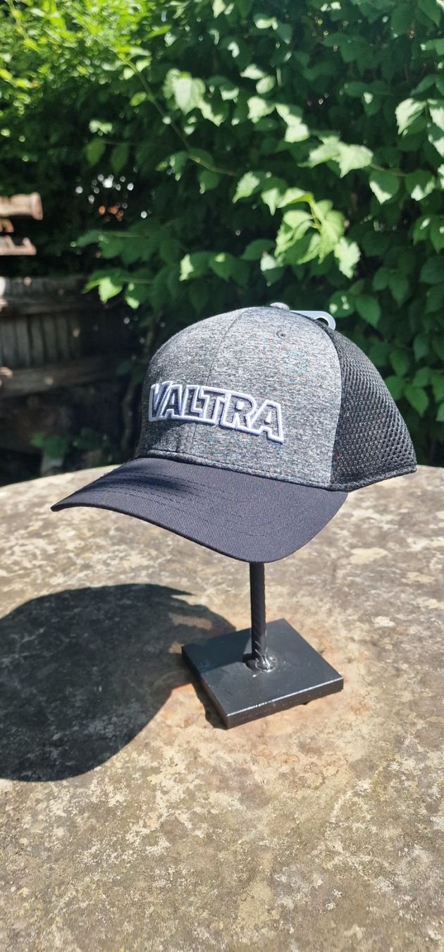 Hüte, Mützen & Caps: Valtra Cap – Neu (gemäss Beschreibung) aus Reinach AG von Stalder-Technik 1