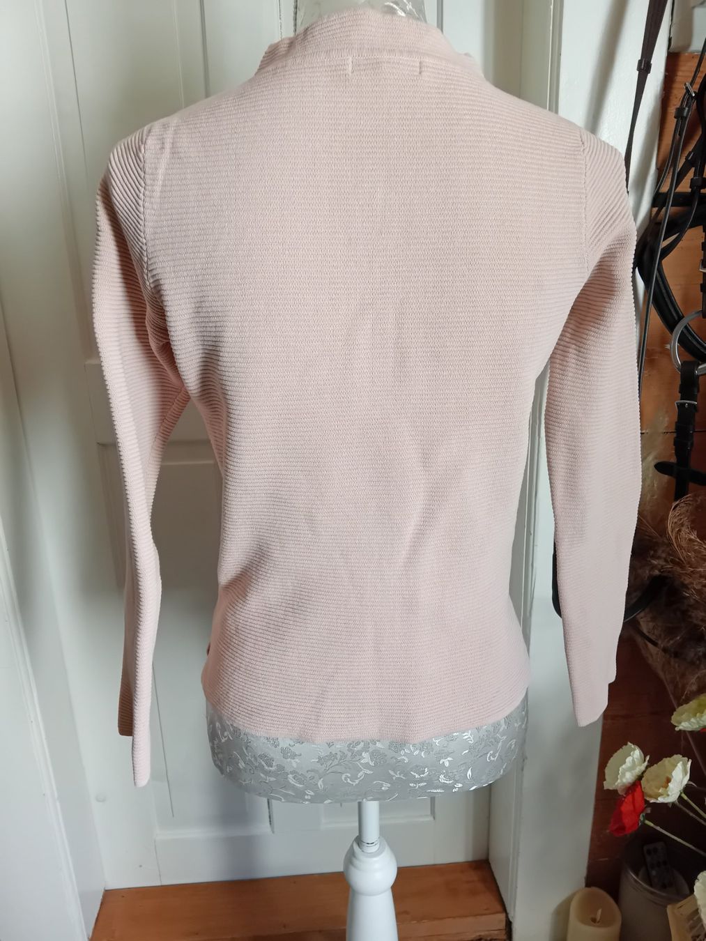 Pullover & Sweatshirts: Schicker Damenpullover, Grösse XS, rosa, gerippt – Gebraucht aus Rüthi (Rheintal) von titlis07 2