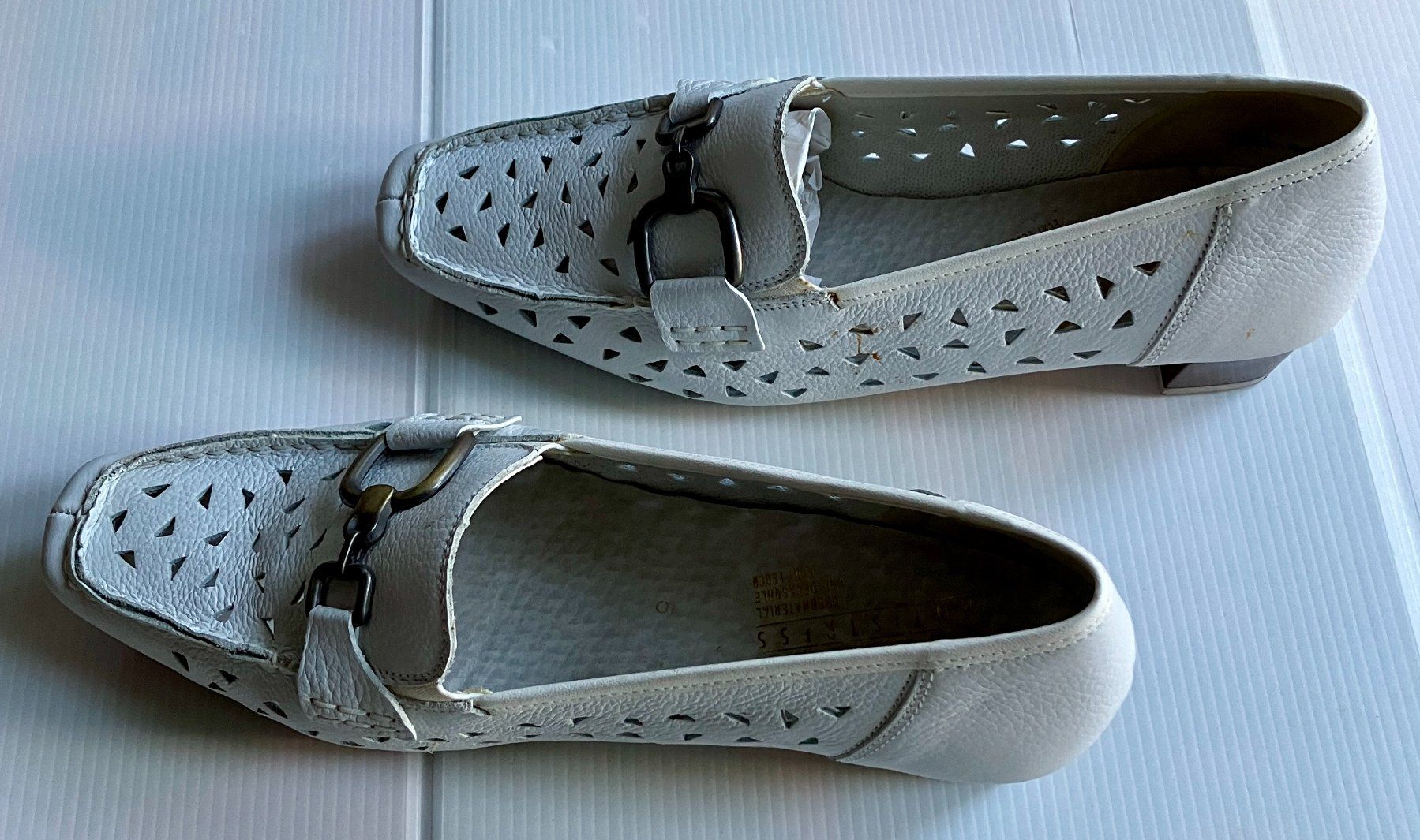 Rieker Scarpe da donna: Chaussures Rieker blanches élégantes, pointure 38 – Usato da Chêne-Bougeries venduto da Vintage-Era 2