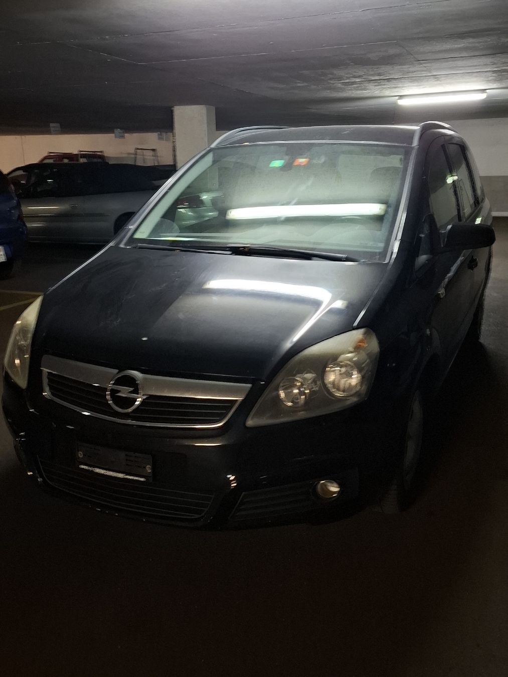 Opel Automobili: opel zafira – Difettoso da Morschach venduto da stoos65
