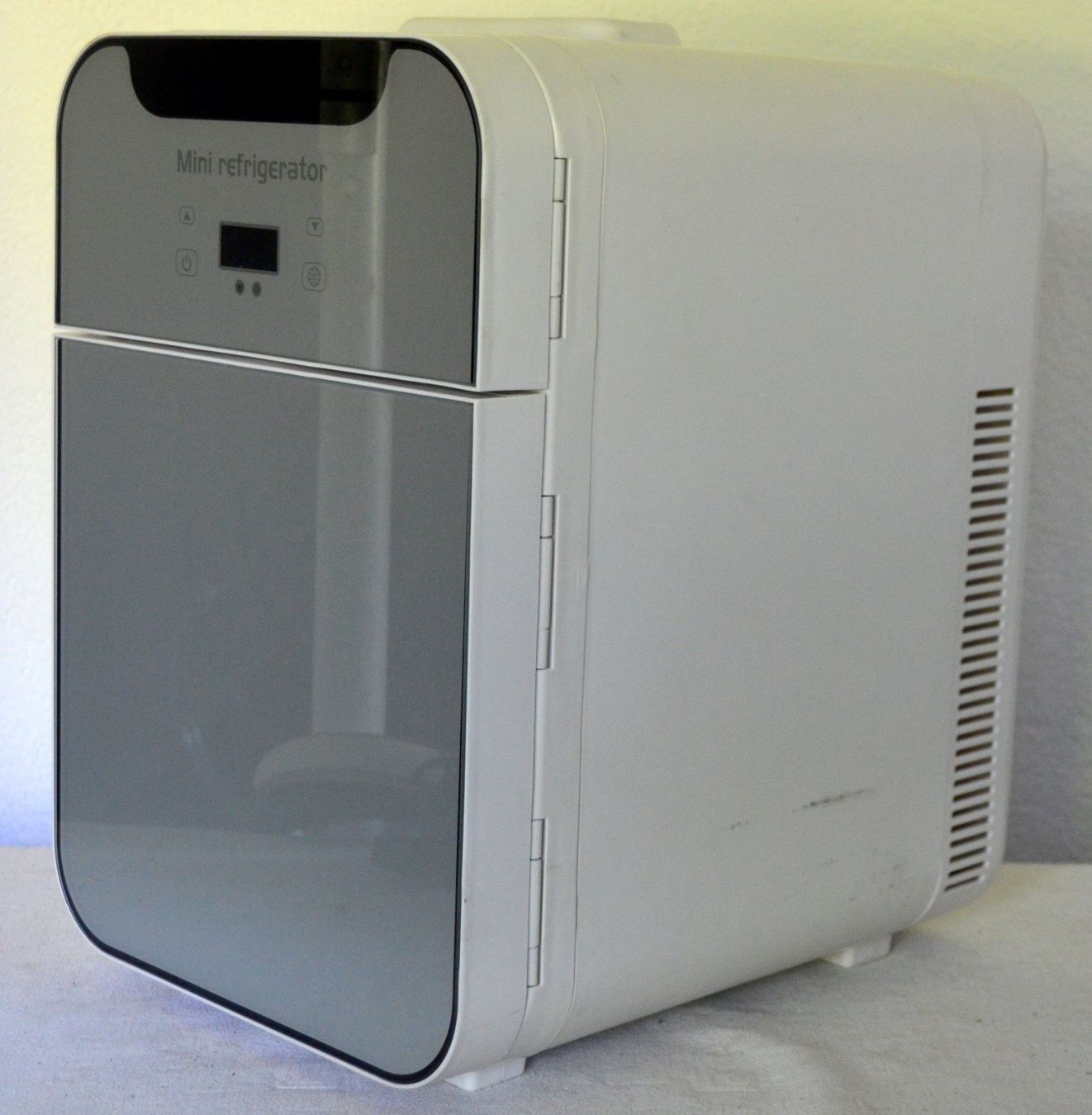 Frigoriferi: Mini Kühlschrank / frigo 12V 20L – Usato da Collonges venduto da arashee 6