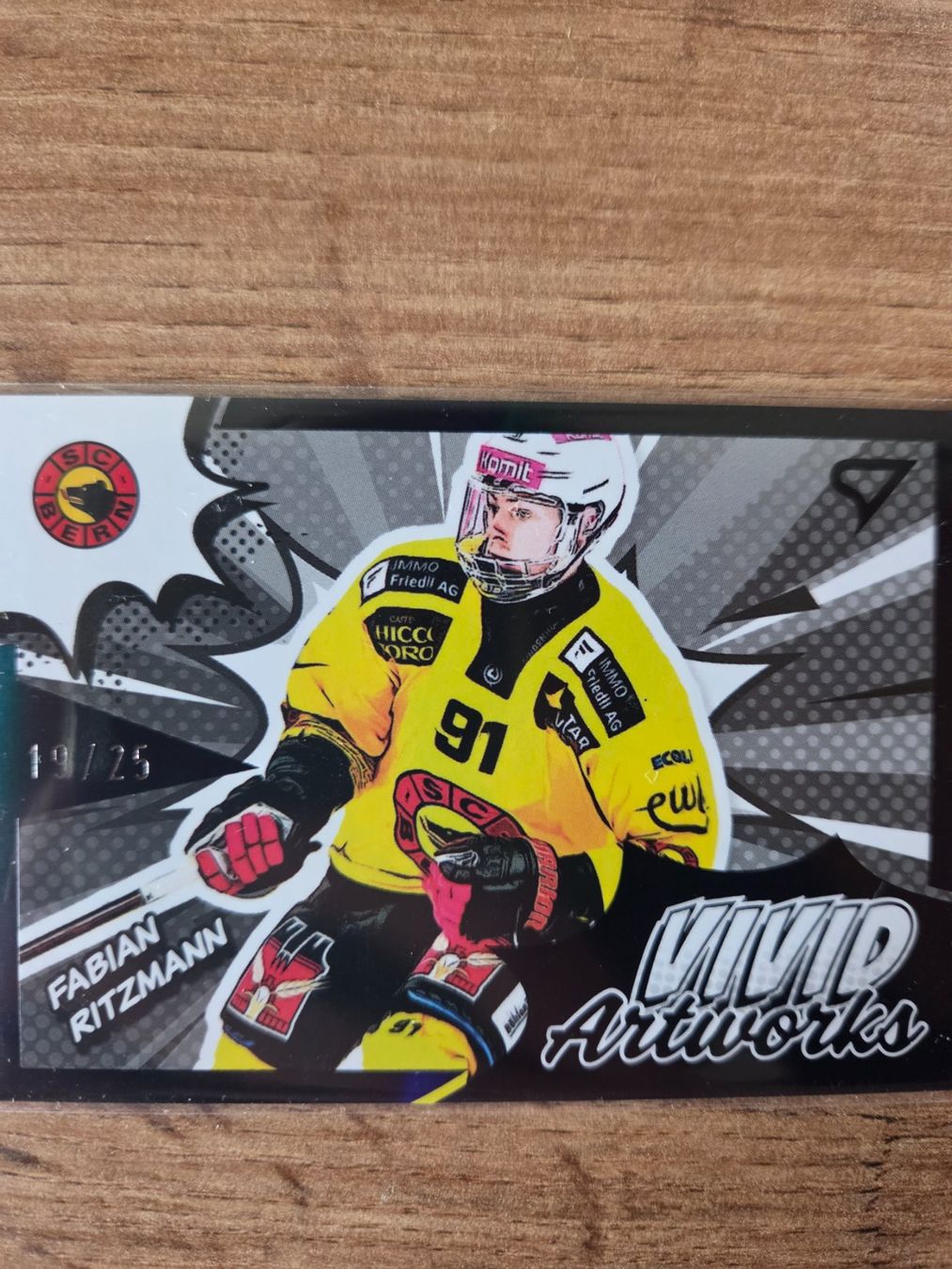 Sportzoo Carte collezionabili: SC Bern - Fabian Ritzmann - Vivid Artwork 19/25 – Nuovo (secondo la descrizione) da Arzier-Le Muids venduto da SmellyCat