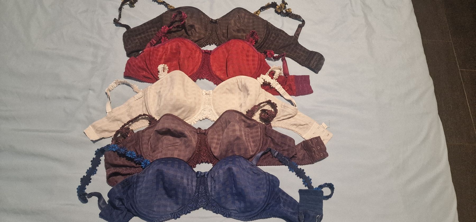 Marie Jo Altra biancheria intima: 5x Marie Jo BHs 75D – Usato da Romanshorn venduto da JessiO