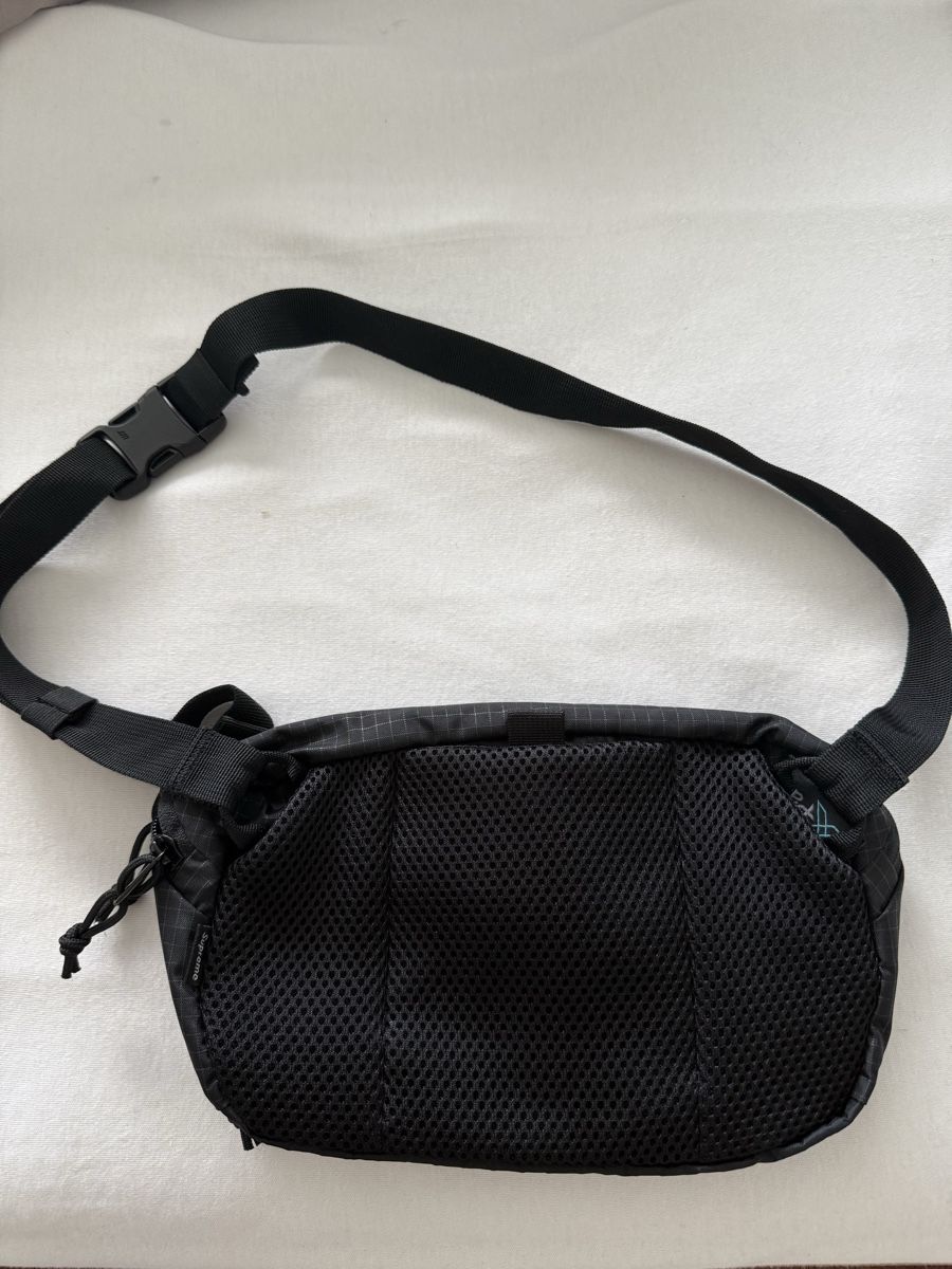 Supreme Borse: Supreme Bauchtasche – Nuovo (secondo la descrizione) da Altstätten SG venduto da noa_cg9g 1
